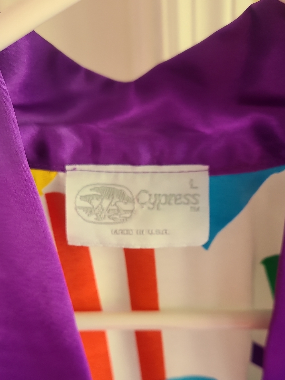 Vintage Cypress sz L, 1980s kimono robe white satin fabric vibrant geometric - Picture 4 of 5